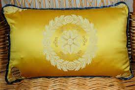 Coussin en soie et coton